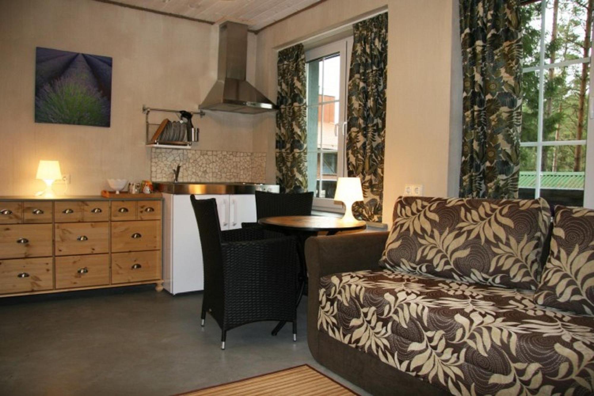 Hotel Saules Slenis Plateliai Habitación foto
